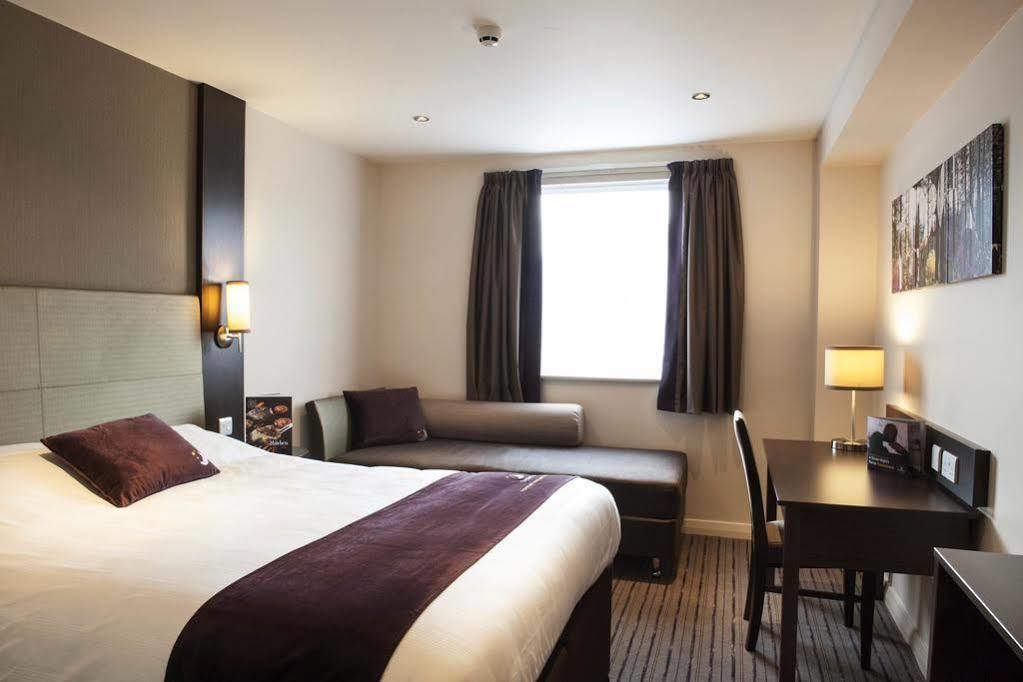 Premier Inn Premier Inn York South West Exterior photo